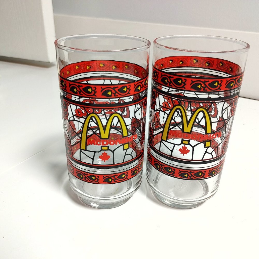 2 Vintage McDonalds Coca Cola Drinking Glasses